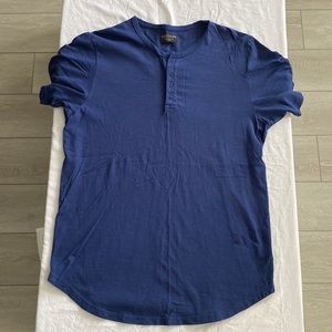 Goodlife Short Sleeved Henley XL Blue